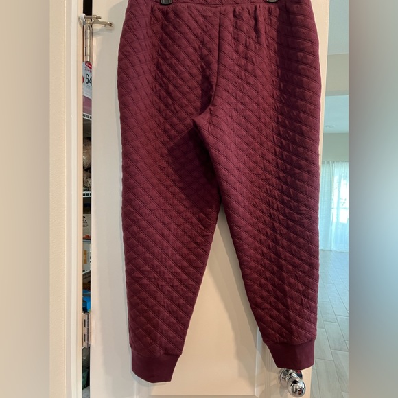 Joyspun quilted sleepwear pajama set size L(12-14) - Picture 3 of 8